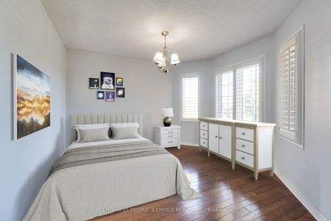 Photo 15 at 3841 Periwinkle Crescent, Lisgar, Mississauga