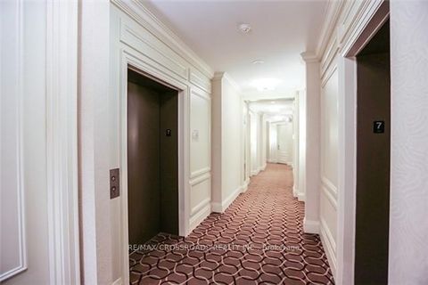 Photo 7 at 716 - 10 Bloorview Place, Don Valley Village, Toronto