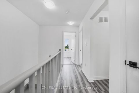 Photo 17 at 79 Gateland Drive, Painswick South, Barrie