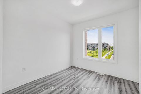 Photo 19 at 79 Gateland Drive, Painswick South, Barrie