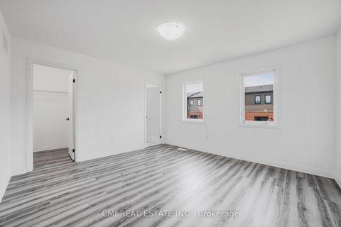 Photo 23 at 79 Gateland Drive, Painswick South, Barrie