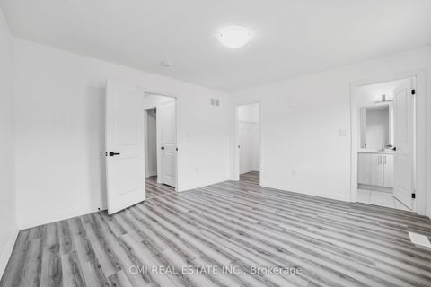 Photo 24 at 79 Gateland Drive, Painswick South, Barrie