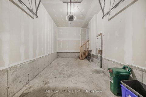 Photo 31 at 79 Gateland Drive, Painswick South, Barrie