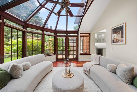 Photo 13 at 68 Montressor Drive, Windfields, Toronto