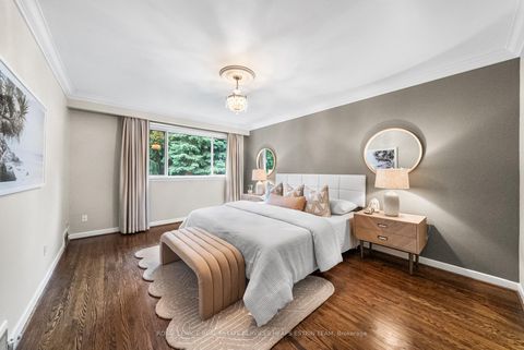 Photo 19 at 68 Montressor Drive, Windfields, Toronto