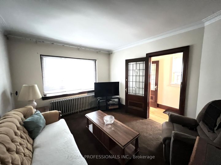 Photo 8 at 33 Chandos Avenue, Junction, Toronto