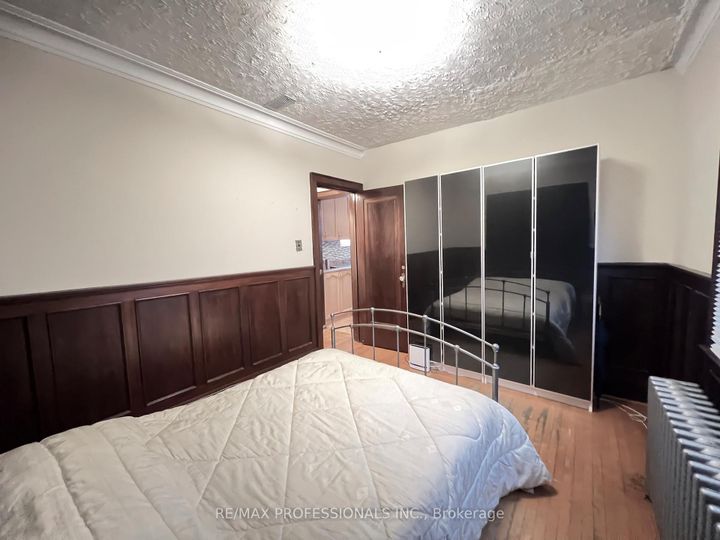 Photo 9 at 33 Chandos Avenue, Junction, Toronto