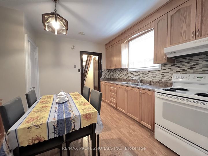 Photo 13 at 33 Chandos Avenue, Junction, Toronto