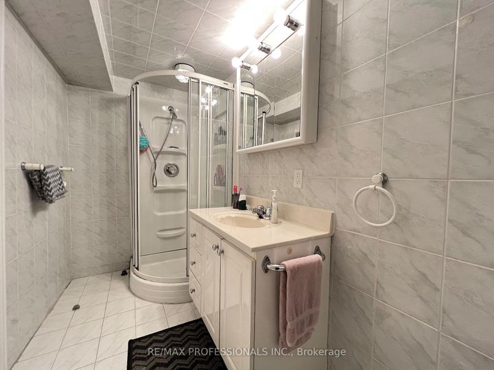 Photo 26 at 33 Chandos Avenue, Junction, Toronto