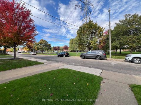 Photo 49 at 33 Chandos Avenue, Junction, Toronto