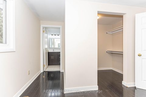 Photo 14 at 3161 Bayview Avenue, Bayview Village, Toronto