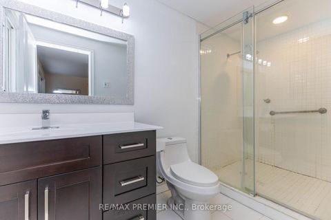 Photo 15 at 3161 Bayview Avenue, Bayview Village, Toronto