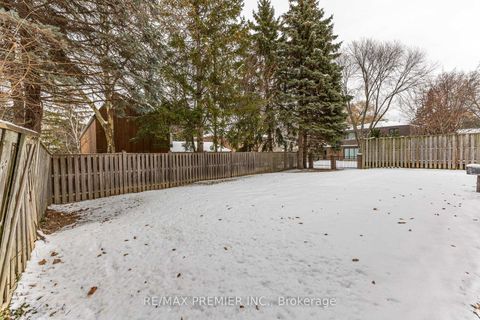 Photo 21 at 3161 Bayview Avenue, Bayview Village, Toronto