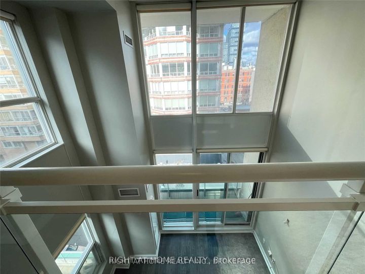 Photo 5 at 501 - 77 Lombard Street, Yonge Corridor, Toronto
