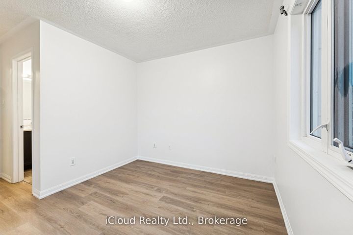 Photo 42 at 193 - 250 Sunny Meadow Boulevard, Wellington, Brampton