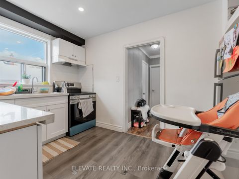 Photo 9 at 54 Dunraven Drive, Eglinton West, Toronto