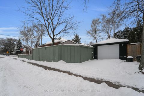 Photo 5 at 319 Cosburn Avenue, East York, Toronto