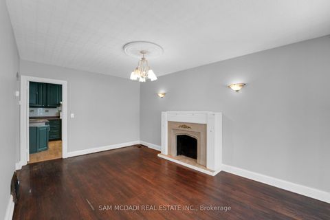 Photo 13 at 319 Cosburn Avenue, East York, Toronto