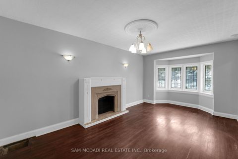 Photo 15 at 319 Cosburn Avenue, East York, Toronto