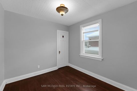 Photo 20 at 319 Cosburn Avenue, East York, Toronto