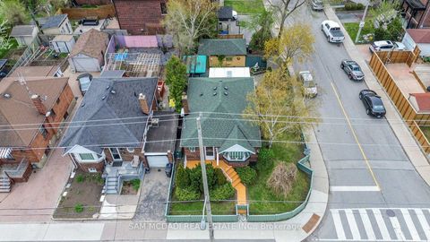 Photo 34 at 319 Cosburn Avenue, East York, Toronto