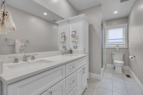 Photo 10 at 90 Birkhall Place, Shore, Barrie