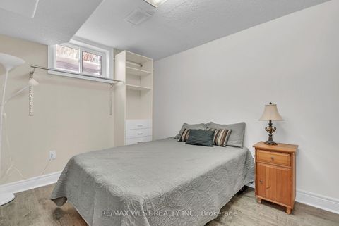 Photo 19 at 90 Birkhall Place, Shore, Barrie