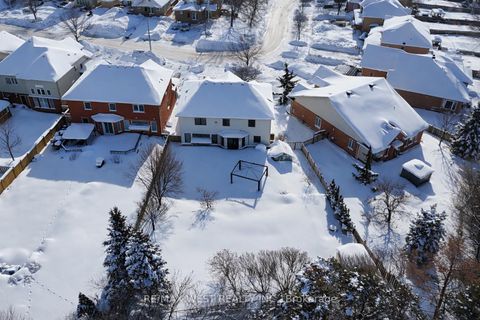 Photo 20 at 90 Birkhall Place, Shore, Barrie