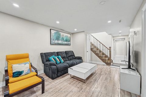 Photo 21 at 174 Darlingside Drive, West Hill, Toronto