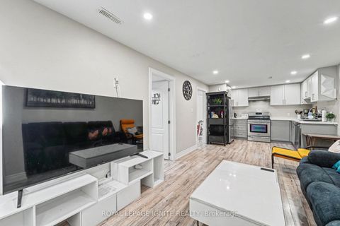 Photo 22 at 174 Darlingside Drive, West Hill, Toronto