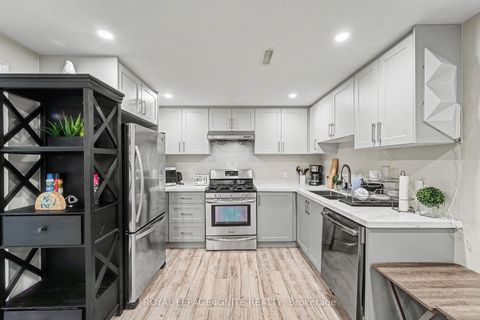 Photo 23 at 174 Darlingside Drive, West Hill, Toronto