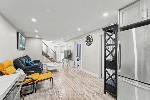 Photo 24 at 174 Darlingside Drive, West Hill, Toronto