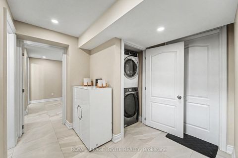 Photo 25 at 174 Darlingside Drive, West Hill, Toronto