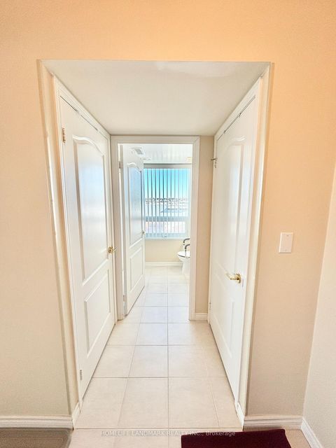 Photo 2 at 908 - 2020 Mcnicoll Avenue, Milliken, Toronto