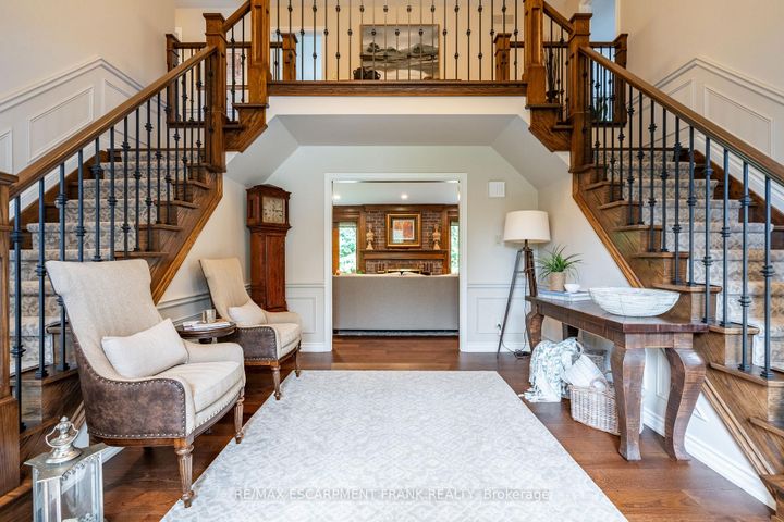 Photo 7 at 45 Peppertree Crescent, Ancaster, Hamilton