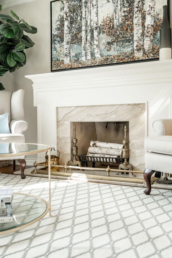 Photo 11 at 45 Peppertree Crescent, Ancaster, Hamilton