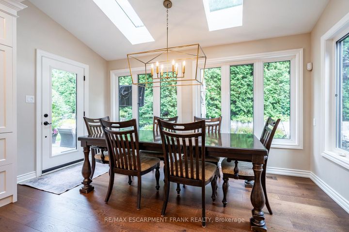 Photo 23 at 45 Peppertree Crescent, Ancaster, Hamilton