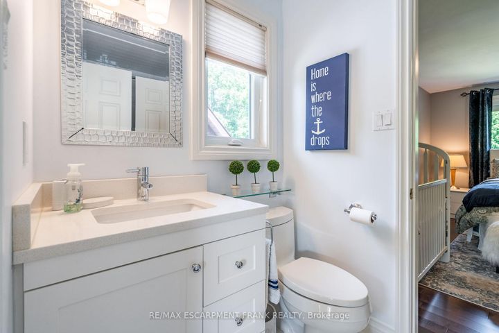 Photo 36 at 45 Peppertree Crescent, Ancaster, Hamilton