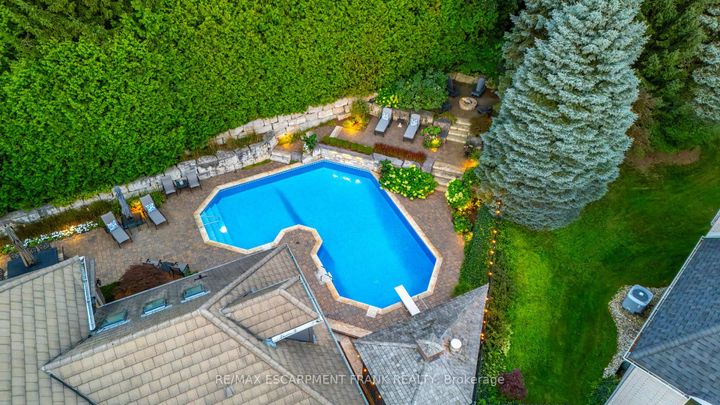 Photo 42 at 45 Peppertree Crescent, Ancaster, Hamilton