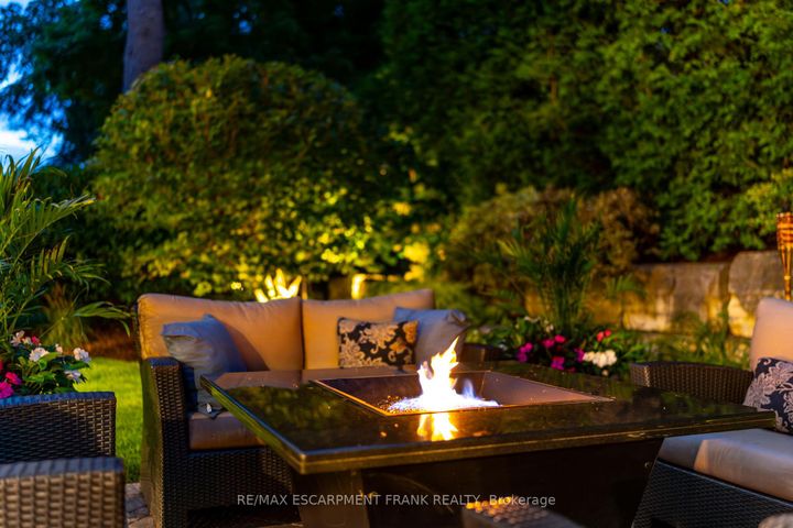 Photo 47 at 45 Peppertree Crescent, Ancaster, Hamilton