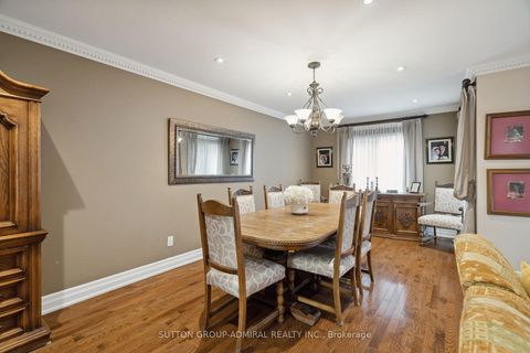 Photo 11 at 24 Patrice Crescent, Yorkhill, Vaughan