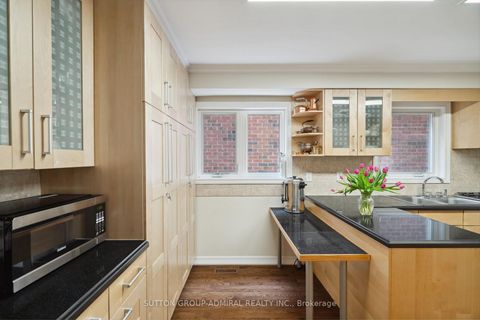 Photo 15 at 24 Patrice Crescent, Yorkhill, Vaughan