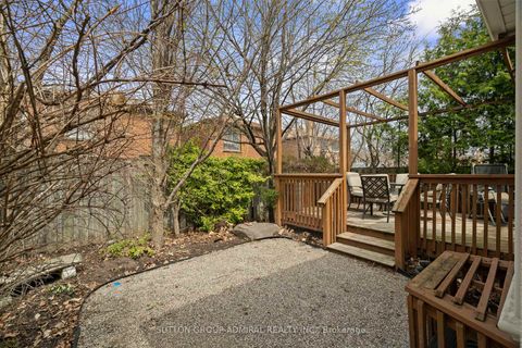 Photo 45 at 24 Patrice Crescent, Yorkhill, Vaughan