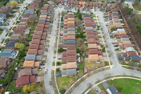 Photo 47 at 24 Patrice Crescent, Yorkhill, Vaughan