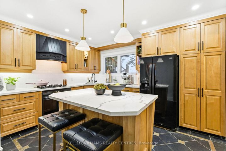 Photo 11 at 122A Neville Park Boulevard, The Beaches, Toronto