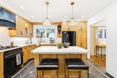 Photo 10 at 122A Neville Park Boulevard, The Beaches, Toronto