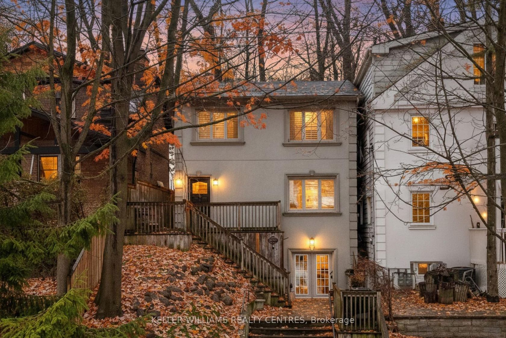 122A Neville Park Boulevard, The Beaches, Toronto by Loree Meneguzzi Real Estate 122A Neville Park Boulevard, The Beaches, Toronto