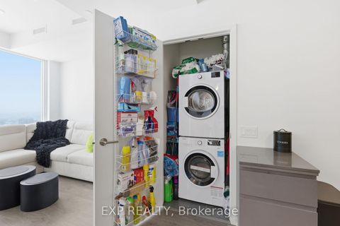 Photo 11 at 3004 - 39 Mary Street N, City Centre, Barrie