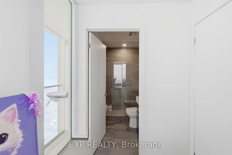 Photo 17 at 3004 - 39 Mary Street N, City Centre, Barrie