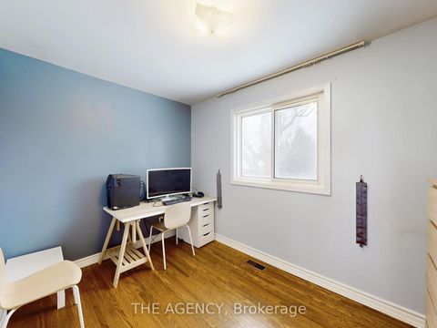 Photo 11 at 54 Manorglen Crescent, Malvern West, Toronto